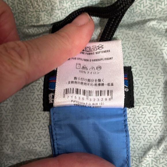 Blue PATAGONIA Rain Jacket - Picture 3 of 14